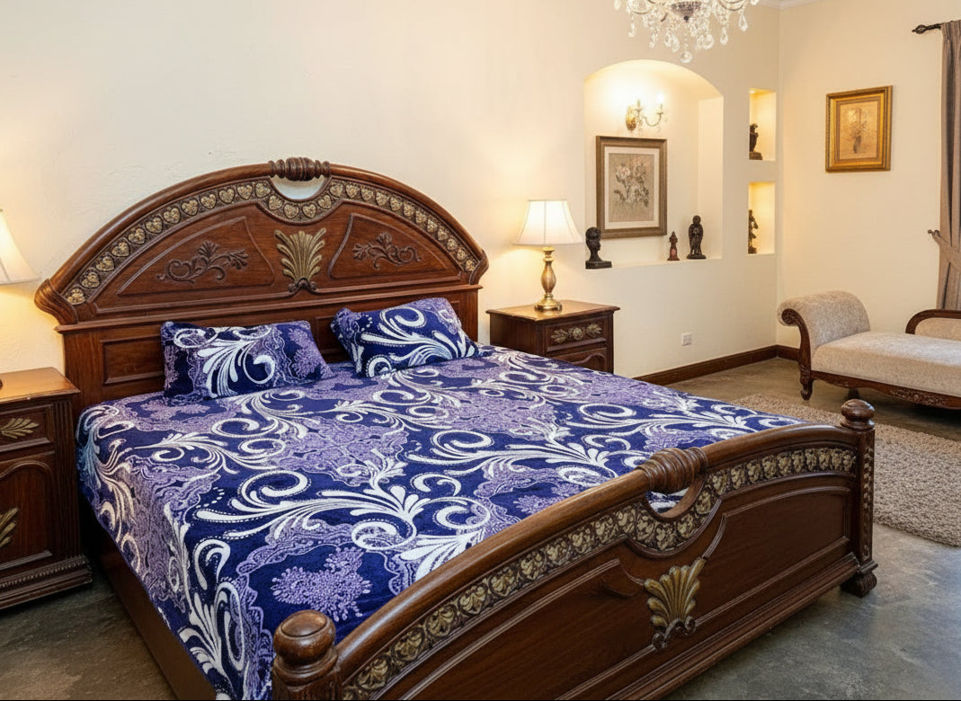 Luxury Soft Fleece Bedsheet Set – Royal Sapphire