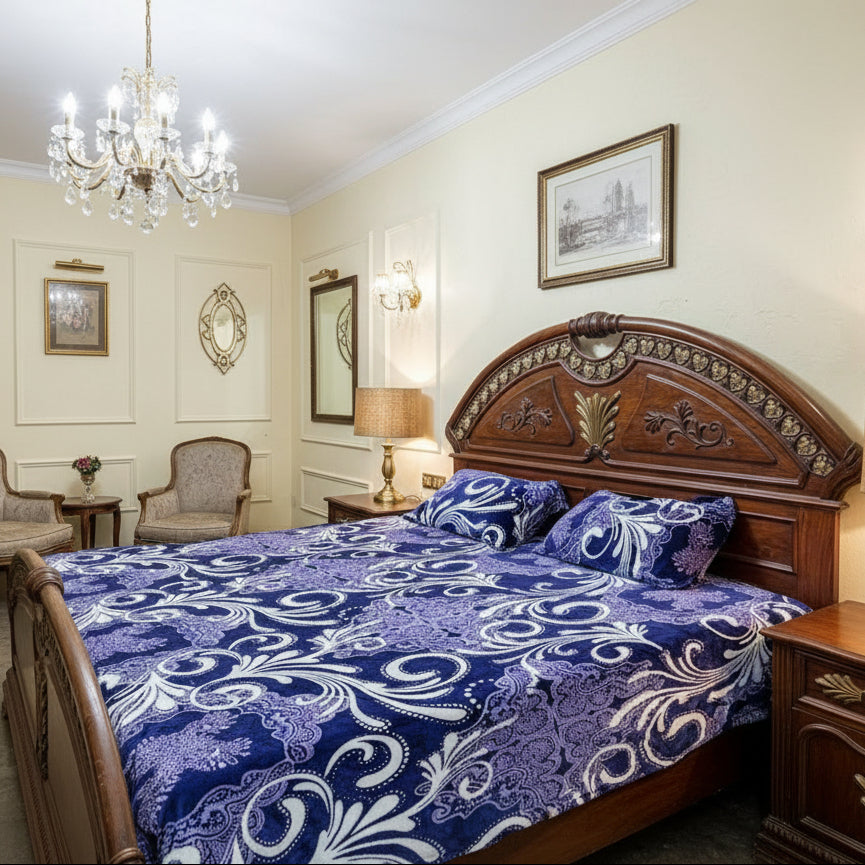 Luxury Soft Fleece Bedsheet Set – Royal Sapphire